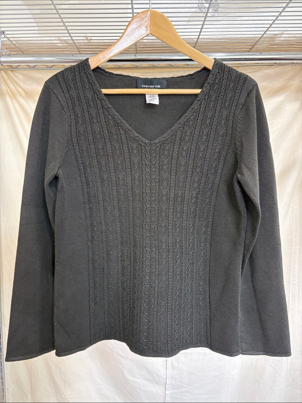 Jones New York Women's Black V-Neck Sweater